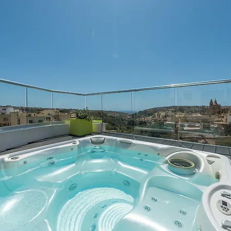 Xlendi Terrace Penthouse * Victoria